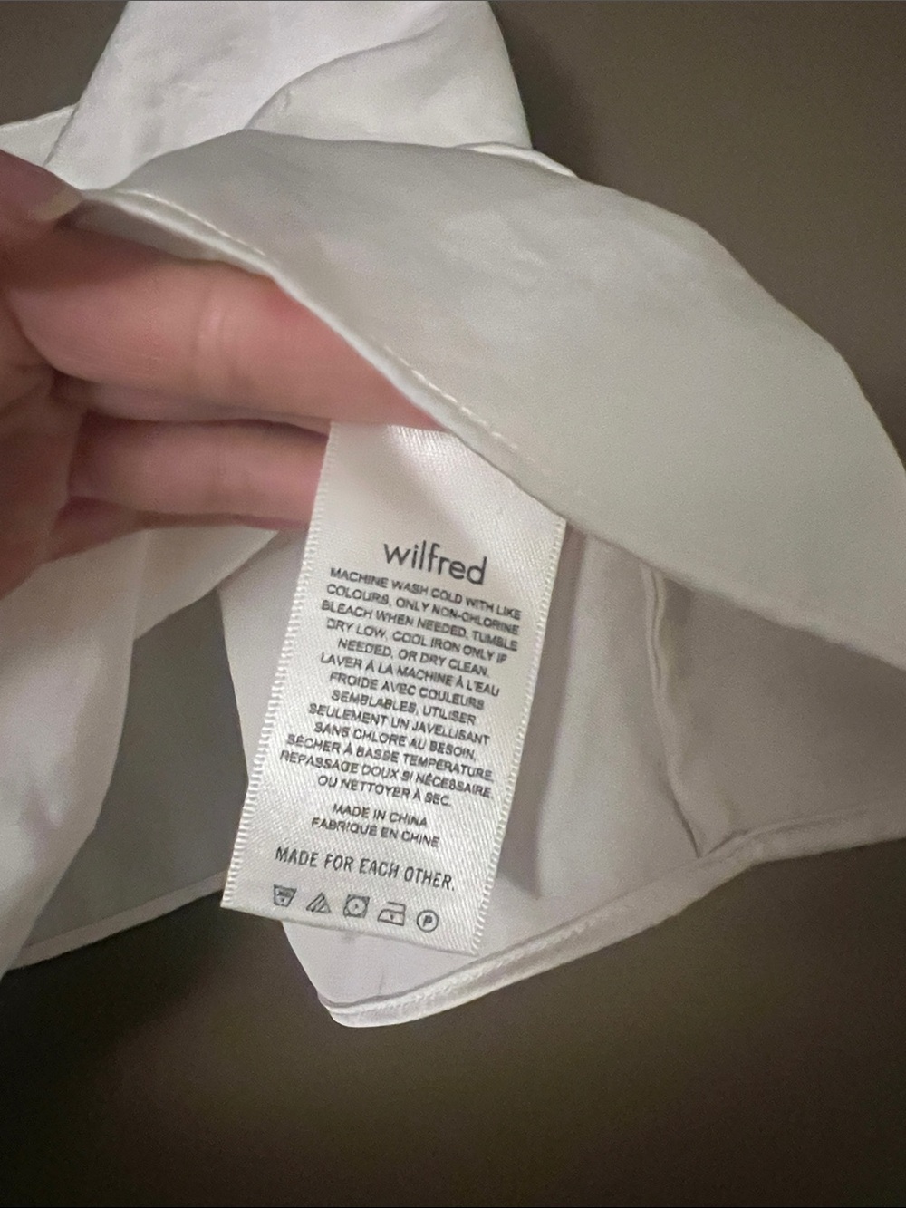 Aritzia Wilfred Lover Satin Camisole – Light Birch - Size Small - Picture 4 of 8